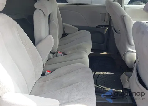 2014 Toyota Sienna Le V6 8 Passenger из США, поврежденный, VIN 5TDKK3DC2ES431811